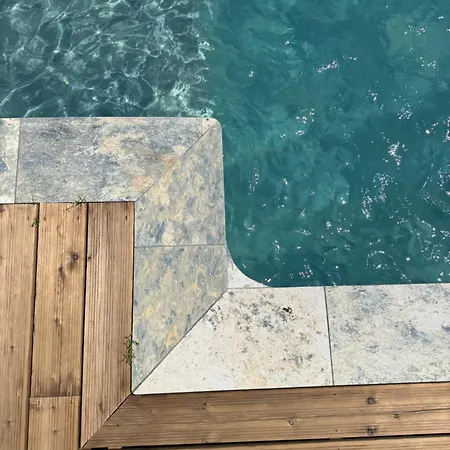 Villa Avec Piscine Privee Entre Terre, Et Sauvian